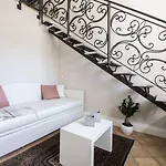 Boutique - & 4* Crotone