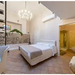 Boutique - & 4* Crotone