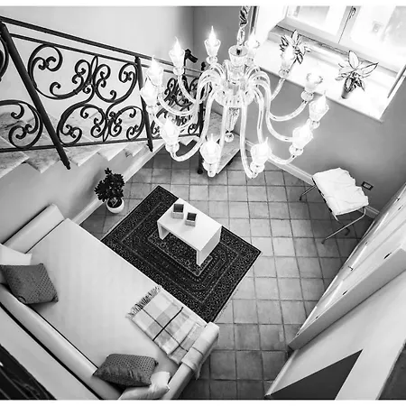 Boutique - & Panzió Crotone