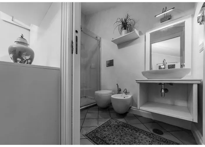 Boutique - & 4* Crotone