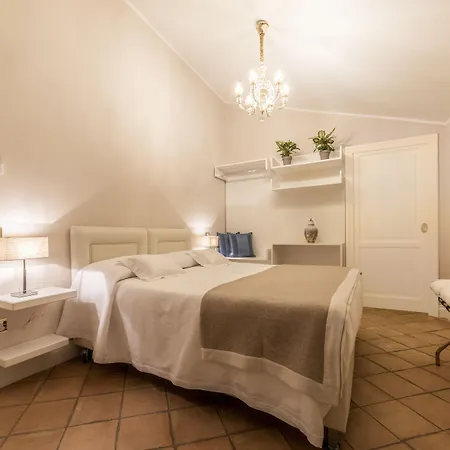 Bed & Breakfast Boutique - & 4*