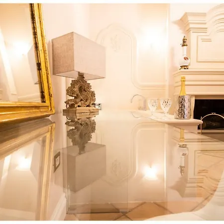 Bed & Breakfast Boutique - &