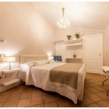 Boutique - & Bed & Breakfast 4*