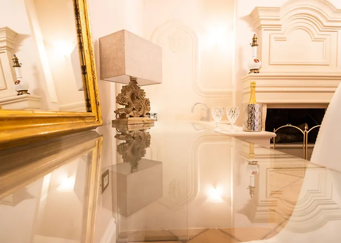 Boutique - & Couette-café 4*